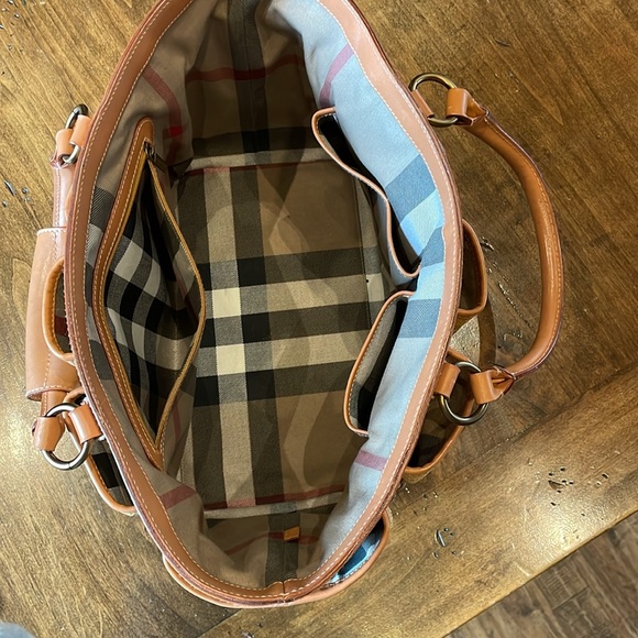 BURBERRY Straw Leather Pocket Tote - Picture 5 of 7